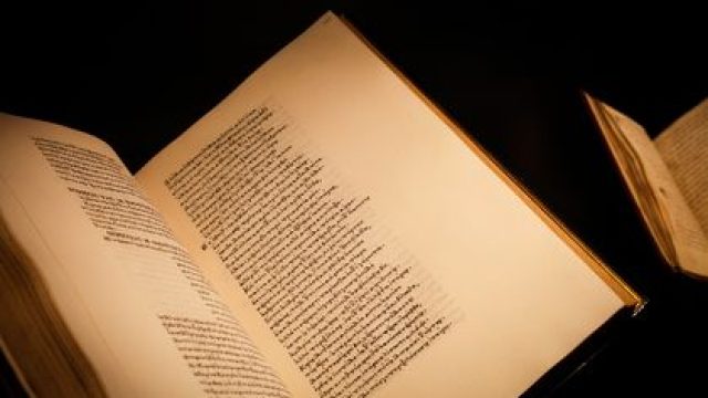 AI Narration Revolutionizes Classic Lite