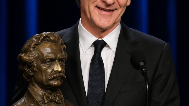 Bill Maher to be Honored with 2026 Mark Twain Prize for Humor