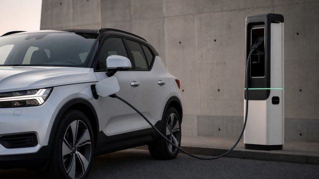 Volvo Unveils Innovative EV Charging Sol